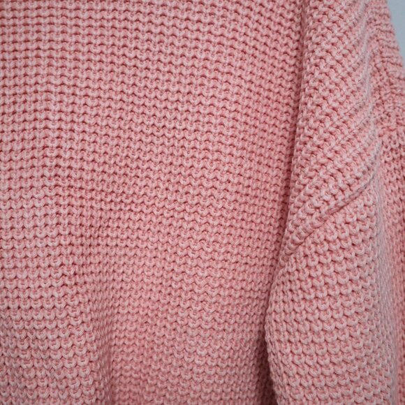 Old Navy Acid-Wash Shaker-Stitch Sweater in Sugar Coral - Picture 5 of 7